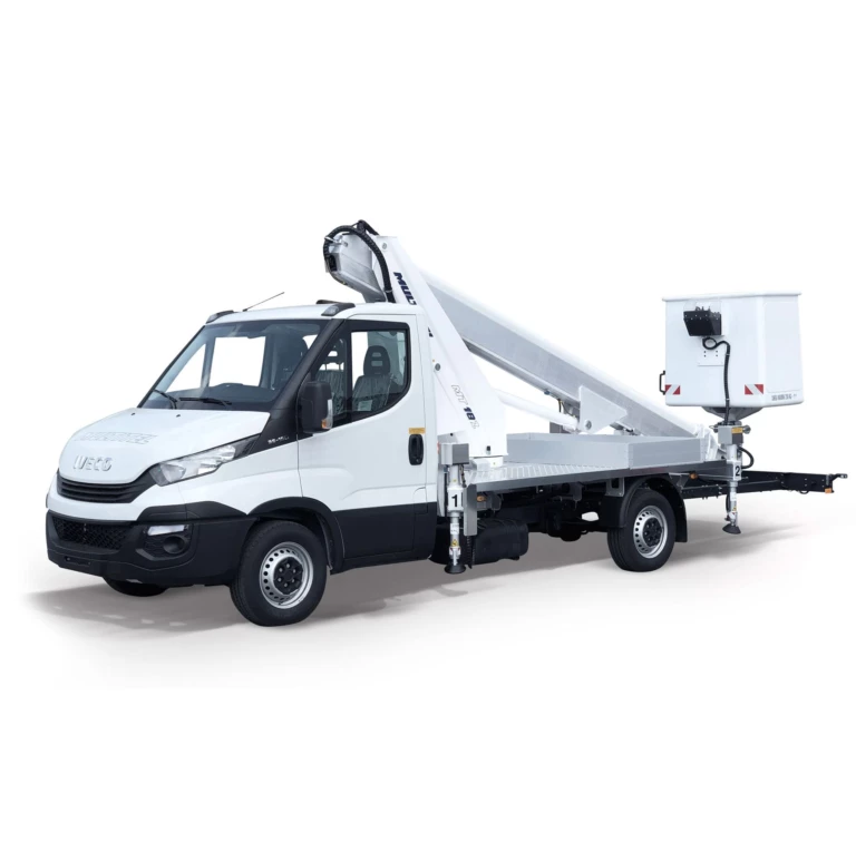 Camion Nacelle Télescopique (18 mètres) disponible à la location