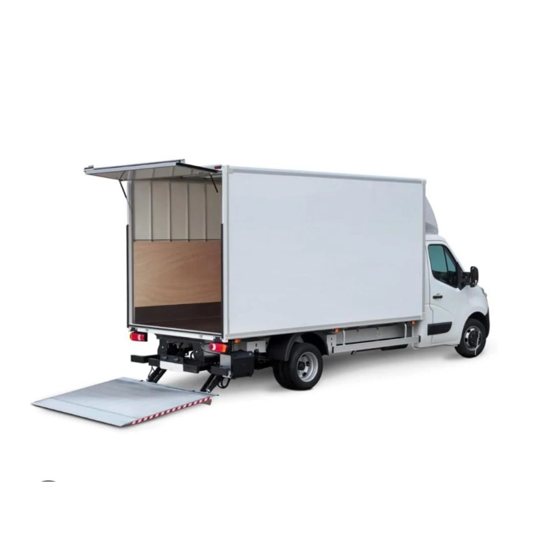 Location-Utilitaire-Hayon-Ardennes-Renault-Master-Acy-Location2